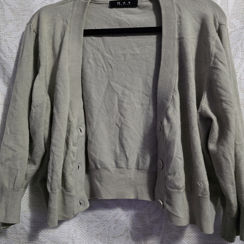 Women's Cream Cardigan Sweater